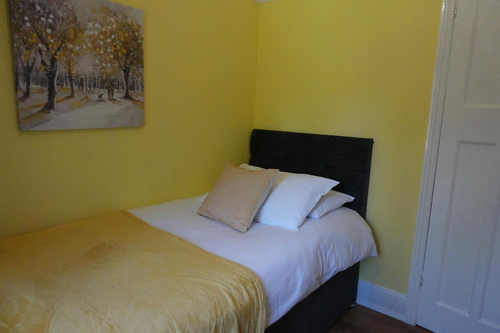 Huge 9 Bed Property Sleeps 17, Near Nec, City Centre, Hs2 Birmingham Zewnętrze zdjęcie